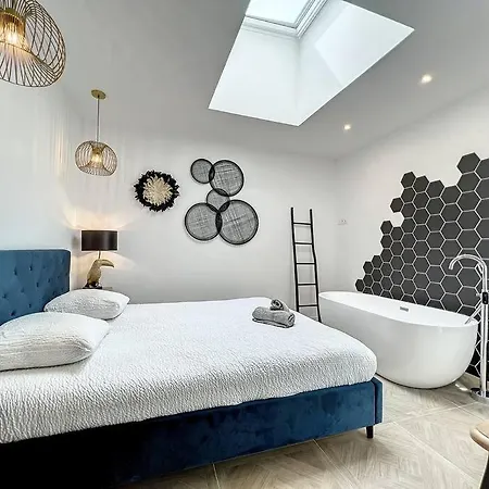 Loft Raffine Et Chic Au Calme Proche Du Centre De Beziers Et Des Plages Lägenhet *