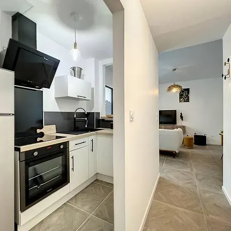 Loft Raffine Et Chic Au Calme Proche Du Centre De Beziers Et Des Plages Lägenhet